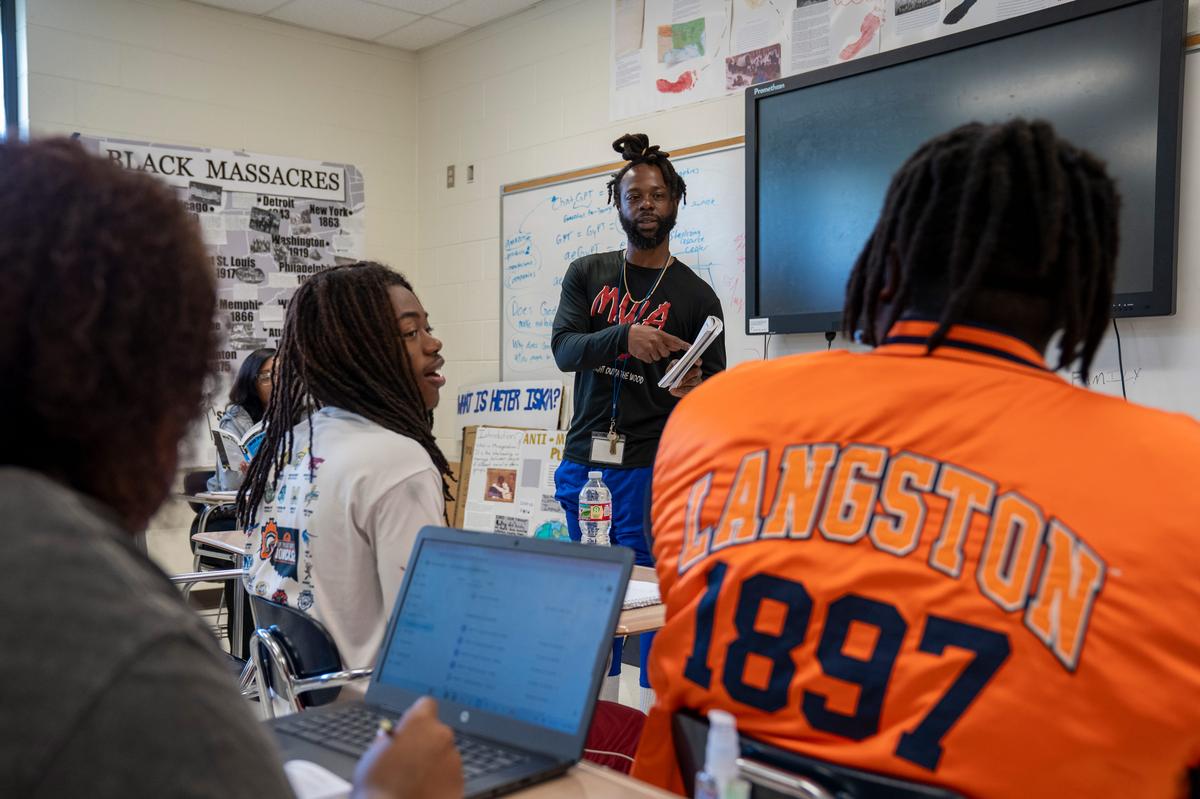  Anthony Crawford teaches a lesson on "Othello" in his classroom at Millwood High School in Oklahoma City on Monday, April 13, 2026. Credit: Nick Oxford for The Hechinger Report