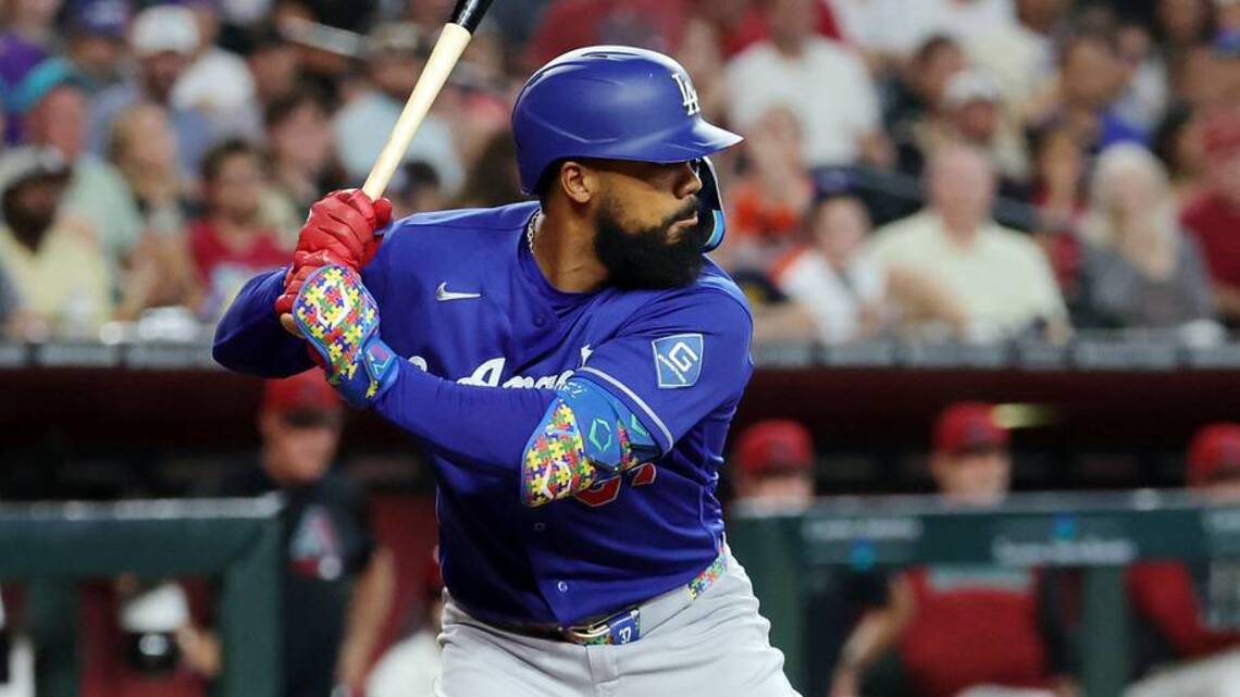 Dodgers' Teoscar Hernandez Responds to Dave Roberts' Playing Time Comments Amid Struggles