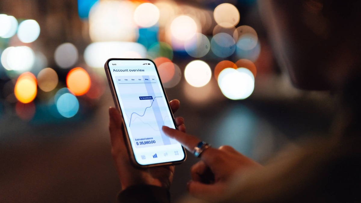 Down 82% from all-time highs, can PayPal stock finally recover in 2027?