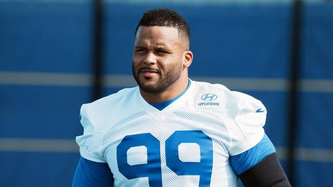 Rams Injury Report: Aaron Donald Among Three Key Starters Who Could Return vs. Bills