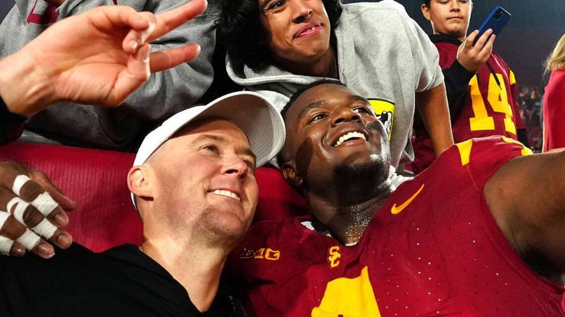 Jahkeem Stewart Receives Coaching From NFL Stars in the Offseason