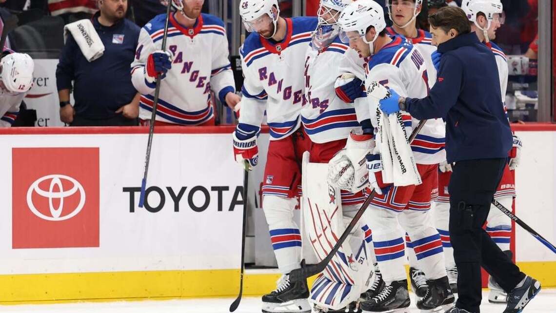 Rangers G Igor Shesterkin exits vs. Capitals with lower-body injury