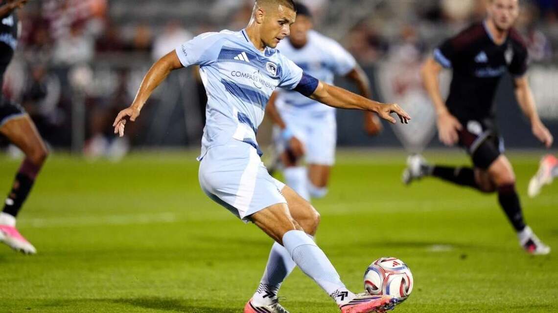 Sounders acquire F Dejan Joveljic from SKC, reach 4-year deal 