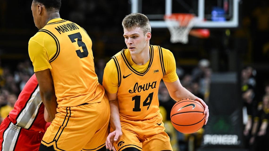 After reaching 20 wins, Iowa out for more at Penn State 