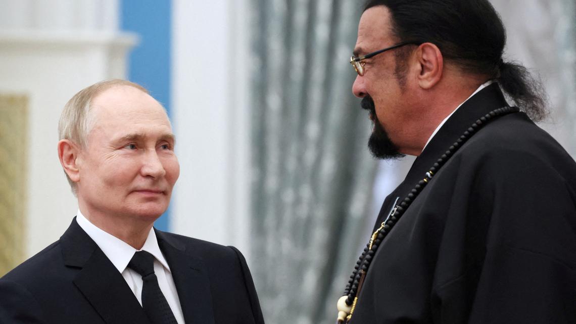 Factbox-Ex-Hollywood, MAGA and Trump's ballroom commissioner: the U.S. crowd at Russia's 'Davos' 