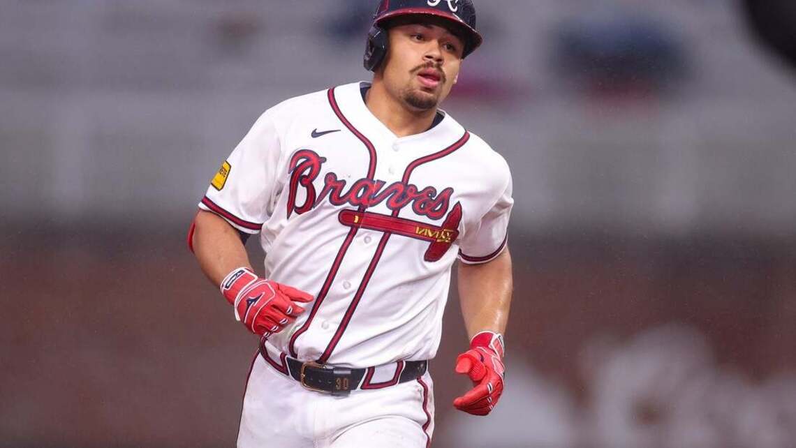 Drake Baldwin blasts mammoth HR before rain halts Giants-Braves 