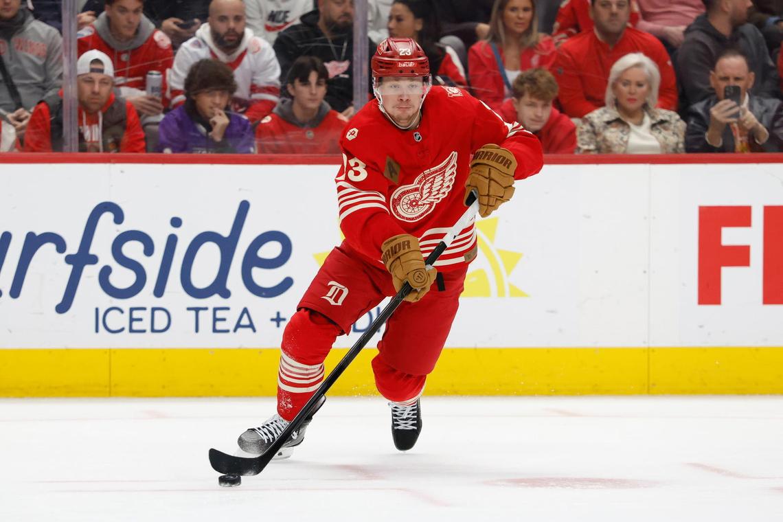  McLellan On Raymond: ‘Not 100 Percent,' But Still Delivering For Red Wings 