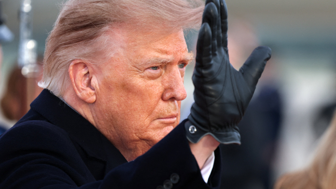 Judge dismisses Trump lawsuit against Iowa newspaper and pollster 