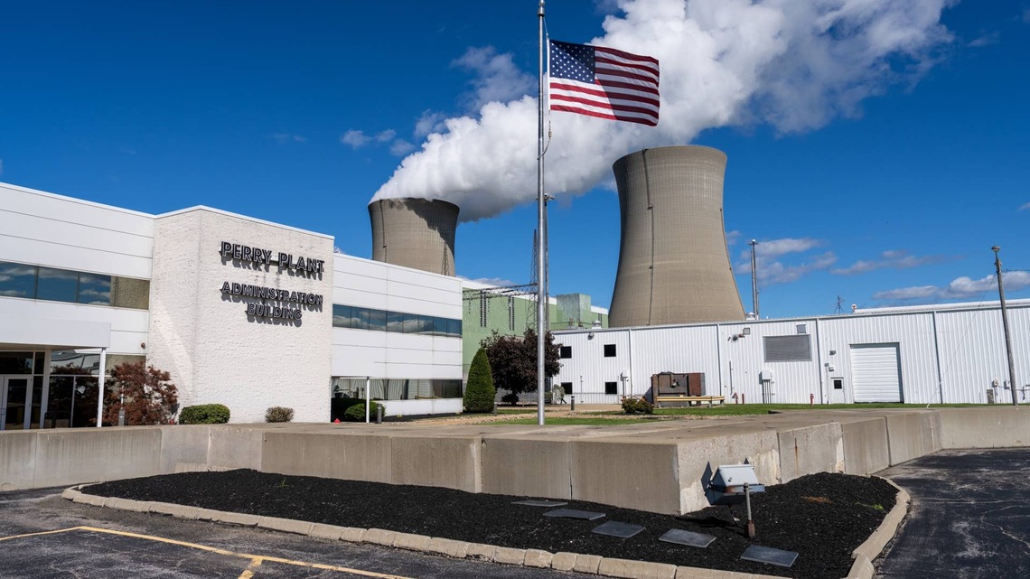 U.S. loaning $4.2 billion to energy firm with crashing stock 
