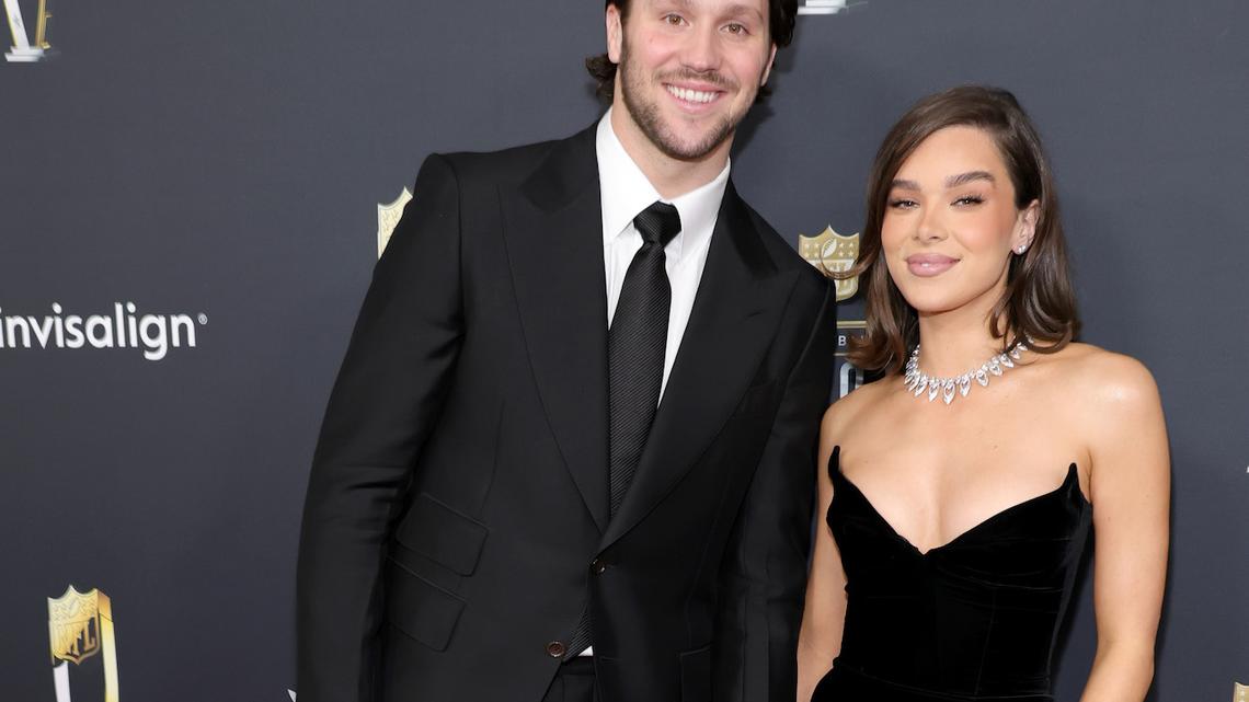 Hailee Steinfeld's Family Celebrates Her 1st Baby's Arrival 