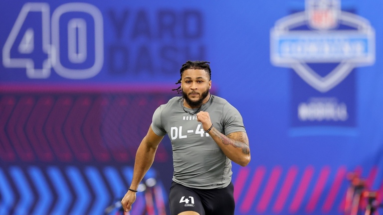 Late Cowboys Star Marshawn Kneeland Had Stage 1 CTE When He Died By Suicide 