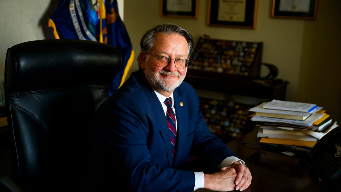 Gary Peters to direct USC politics center in post-Senate role