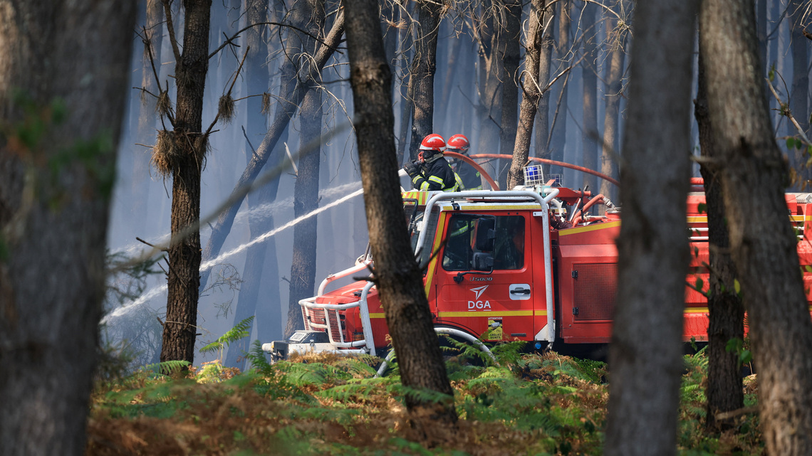 Two arrested on suspicion of arson as firefighters battle blazes near Bordeaux 