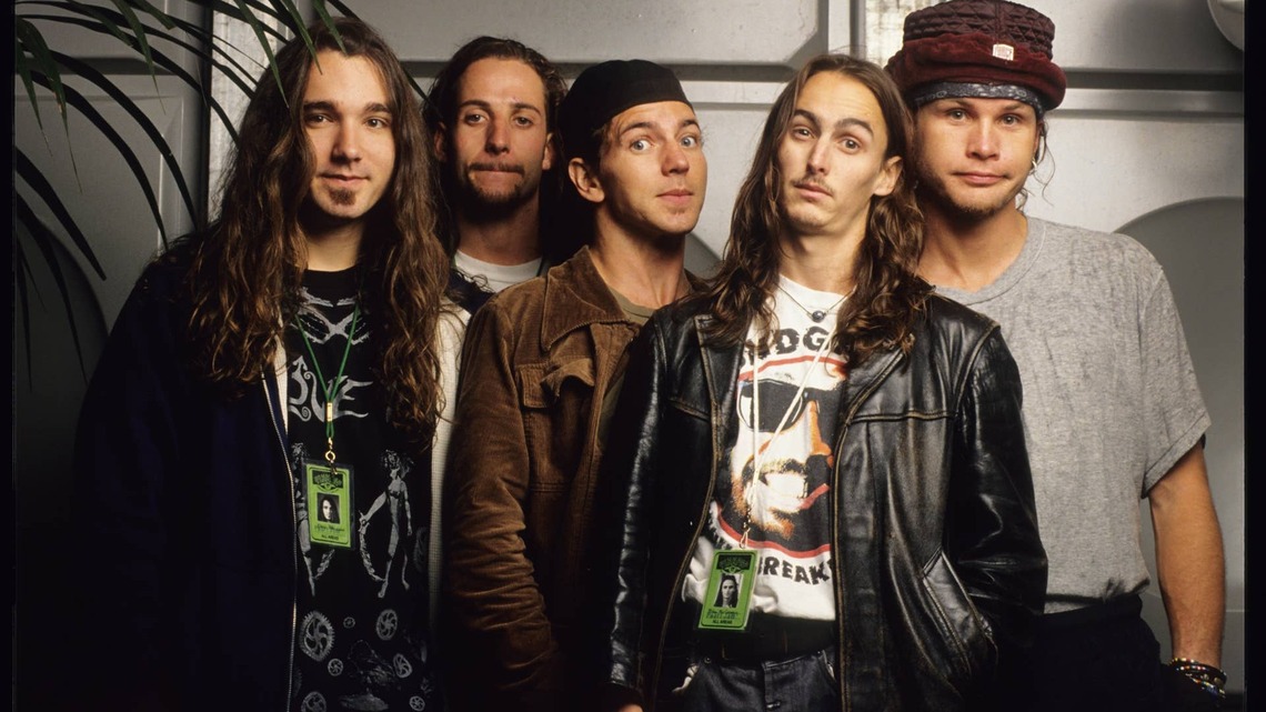 35 Years Ago Today: Legendary Rock Band Released Its Debut Album That Went 13x Platinum 