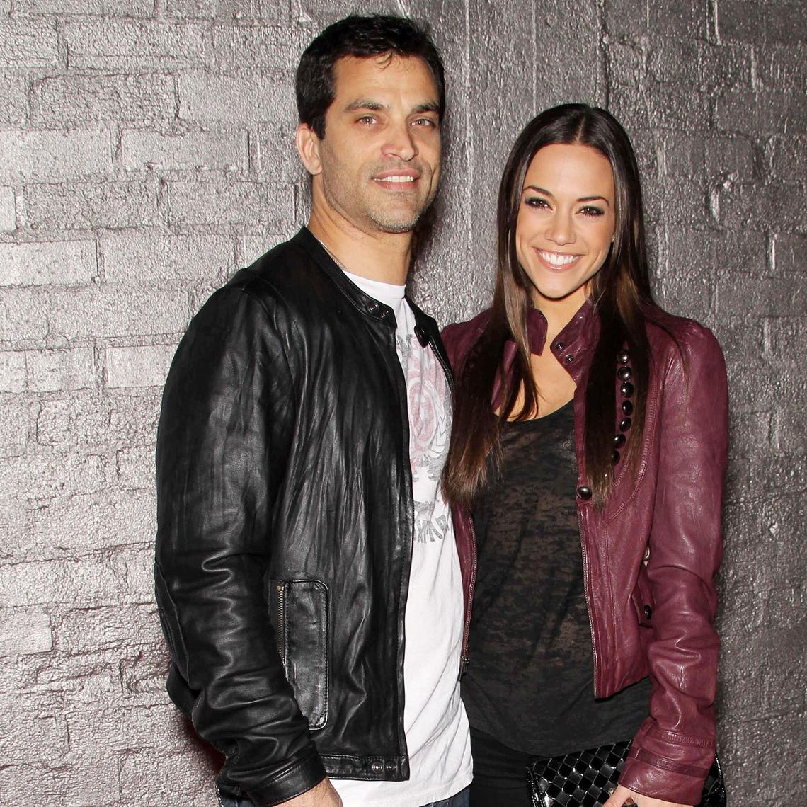  Picture Perfect/Shutterstock 