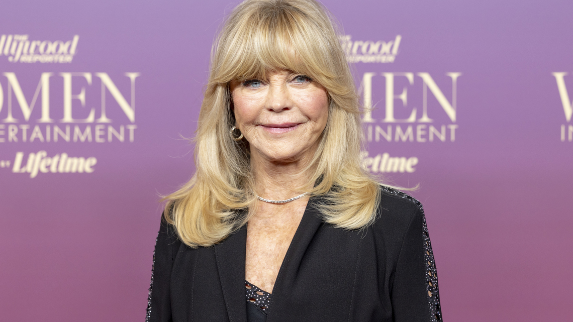 Goldie Hawn's Rich Mom Shoe Has a $27 Twin Hiding in This Unexpected Place 