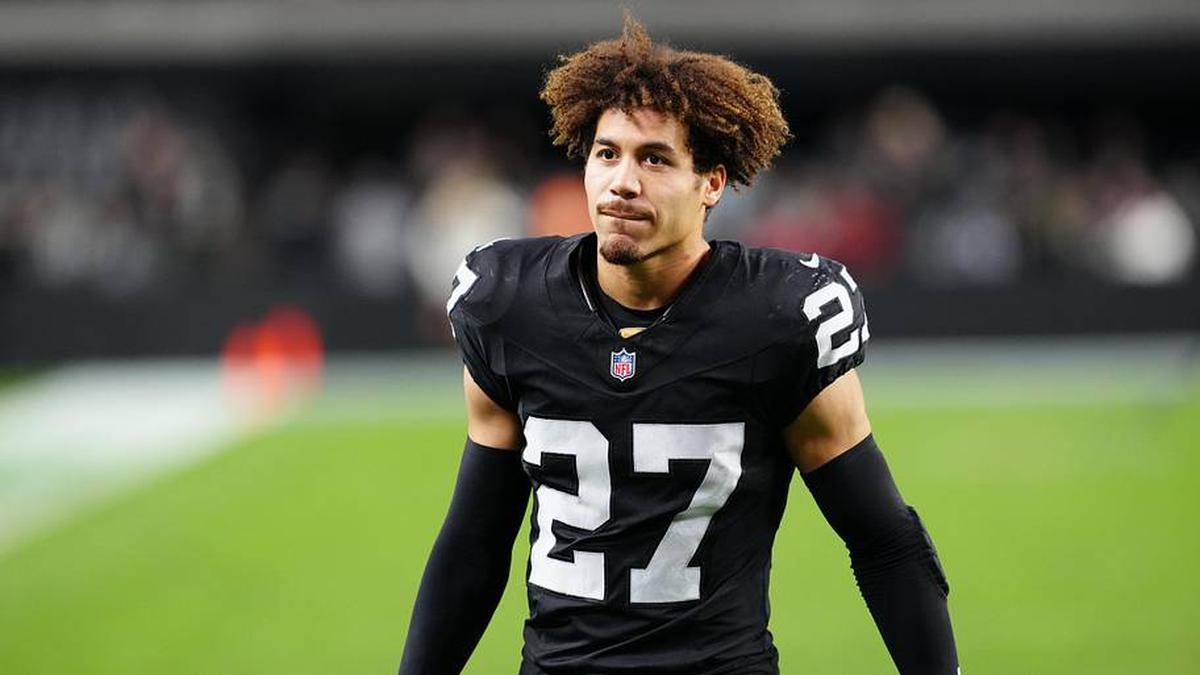  Dec 28, 2025; Paradise, Nevada, USA; Las Vegas Raiders safety Tristin McCollum (27) looks on after the game against the New York Giants at Allegiant Stadium. Mandatory Credit: Stephen R. Sylvanie-Imagn Images | Stephen R. Sylvanie-Imagn Images 