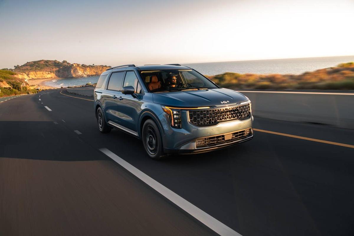  2026 Kia Carnival