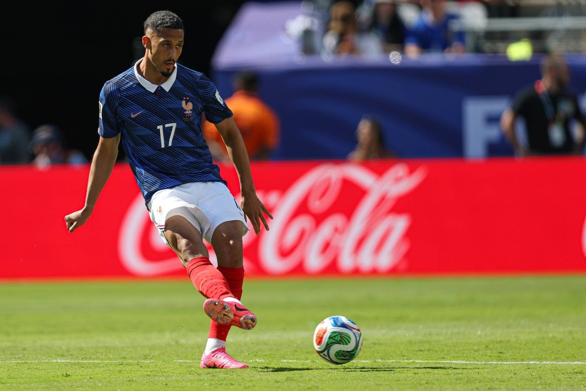  France defender William Saliba (17) controls the ball against Senegal. 