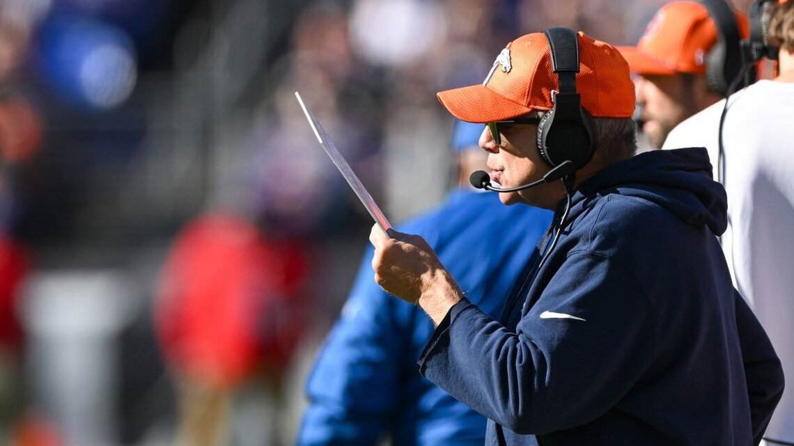 Denver Broncos sign coach Sean Payton to five-year contract 