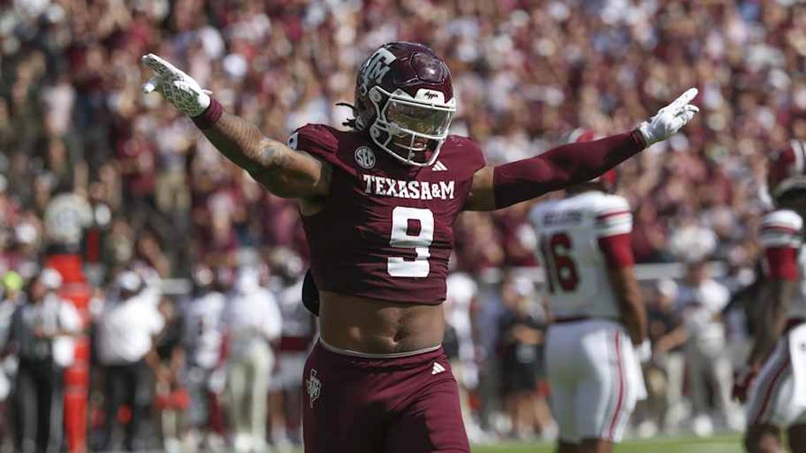  Nov 15, 2025; College Station, Texas, USA; Texas A&M Aggies defensive end Cashius Howell (9) reacts after a defensive play during the first quarter against the South Carolina Gamecocks at Kyle Field. Mandatory Credit: Troy Taormina-Imagn Images | Troy Taormina-Imagn Images 