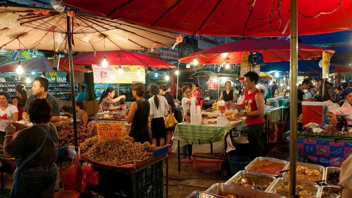 6 top international travel destinations for great food 