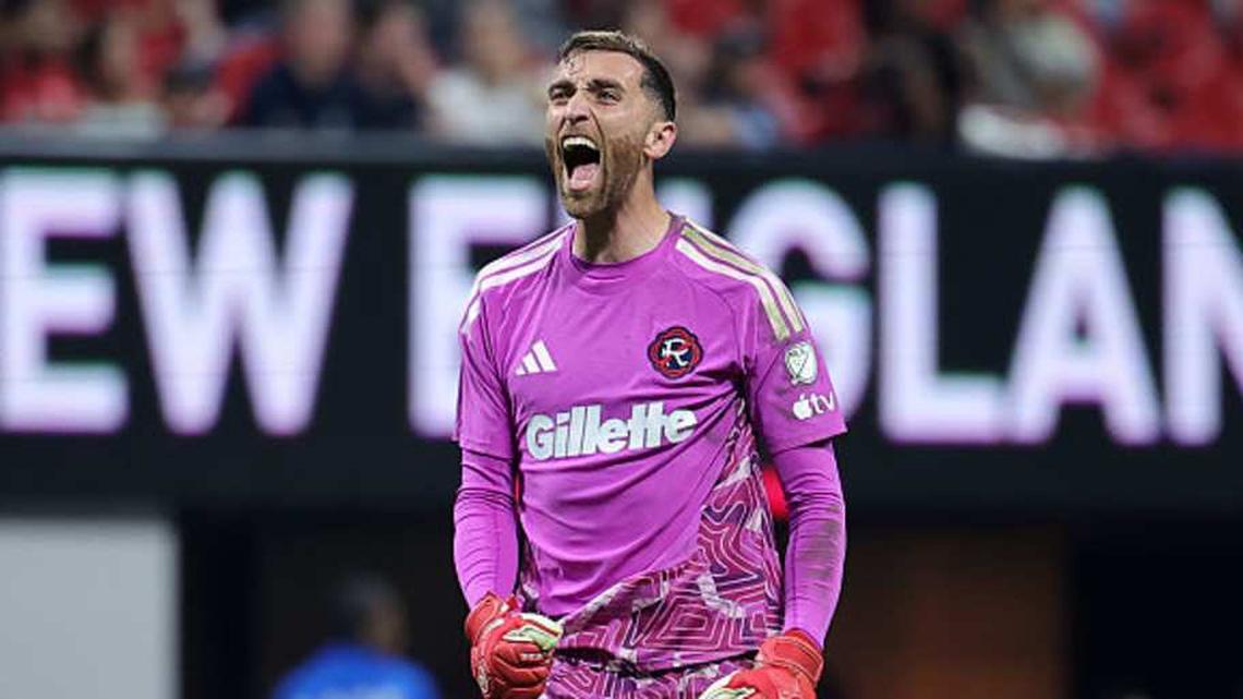  Matt Turner played the hero on Wednesday night. | Jonathan Bachman/Getty Images 