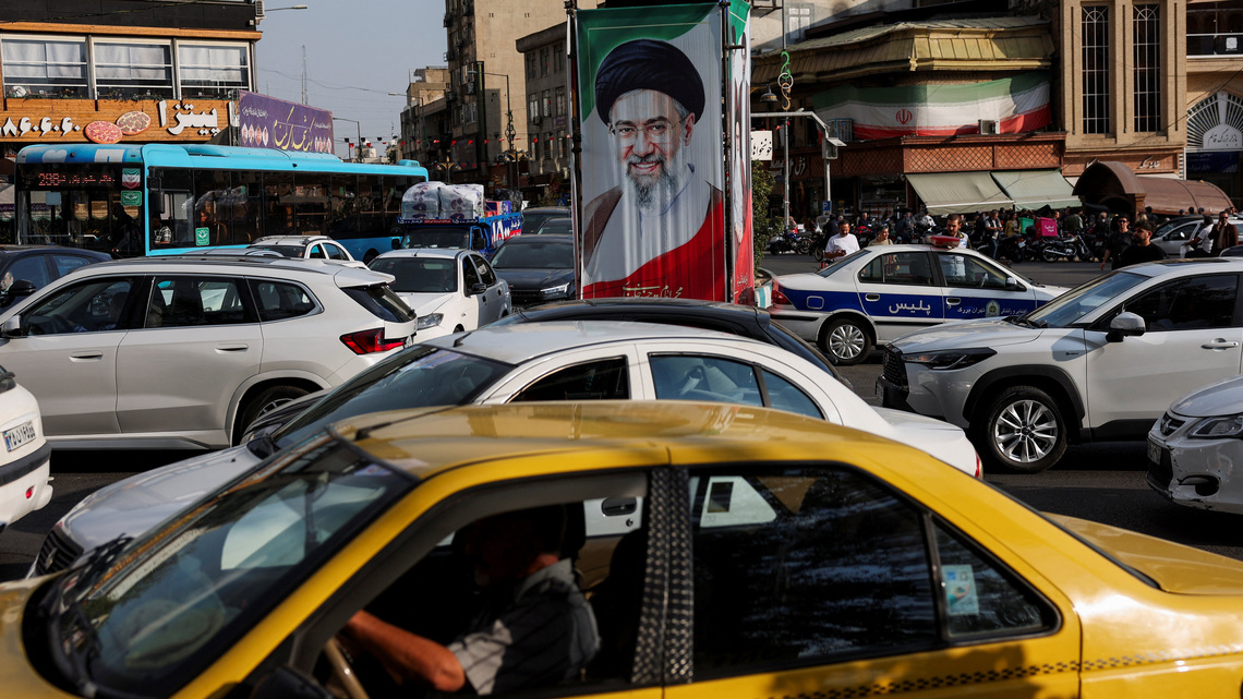 Iran security chief meets Supreme Leader after talks with Mecca pact countries 