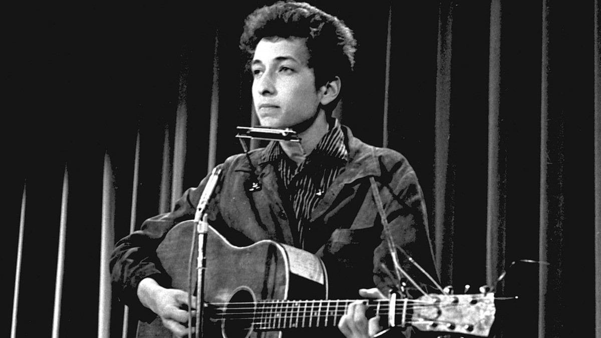 Rock Hall Legend Makes Candid Admission About Bob Dylan: ‘Sometimes I Don't Know What the Hell He's Talking About'