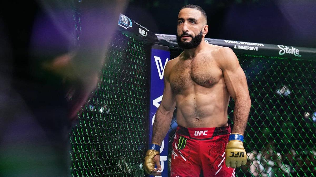  Belal Muhammad steps inside the Octagon to challenge Leon Edwards for the UFC Welterweight Championship. (via Zuffa LLC)