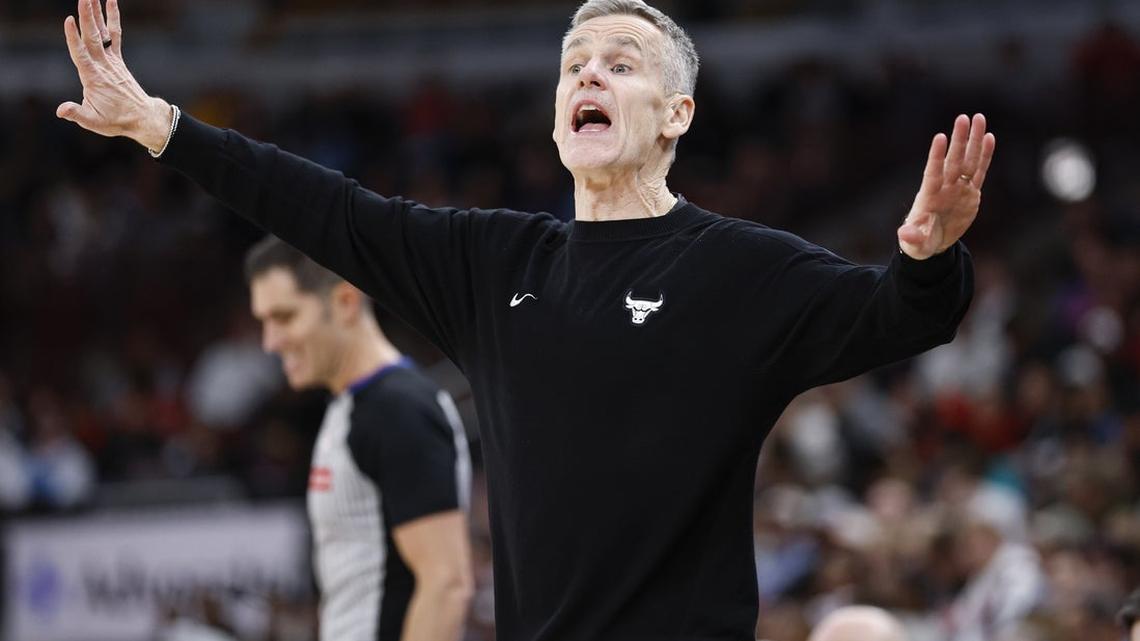 Bulls prez sees Billy Donovan as integral to future -- if coach wants to stay 