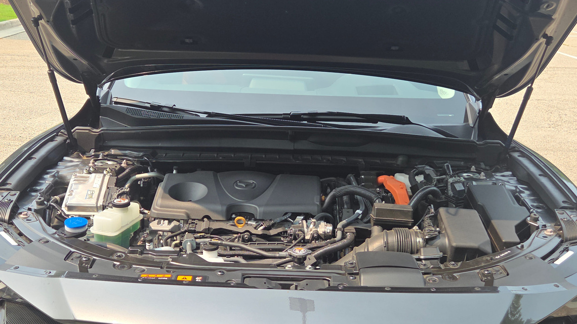 Here's how to spot your car's fluid leaks and what each color means 