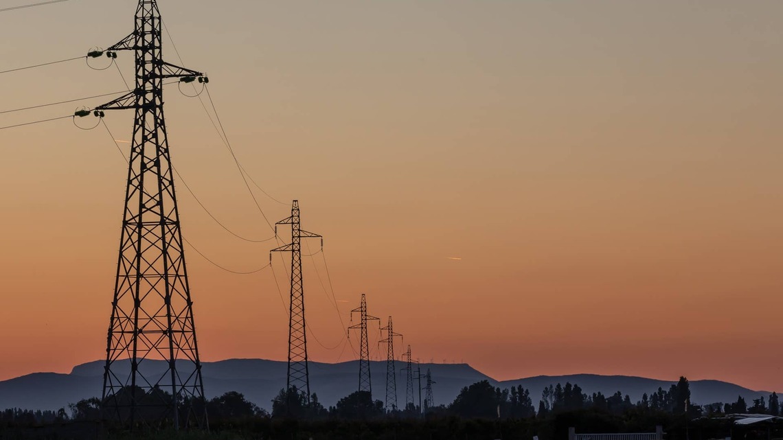 Data centers get a faster path to power, but there's a cost 