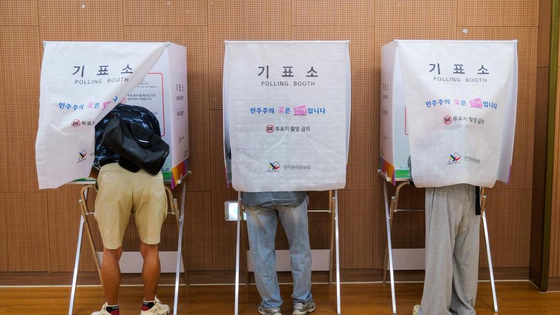 South Korea exit polls show sweeping local election win for Lee's party 