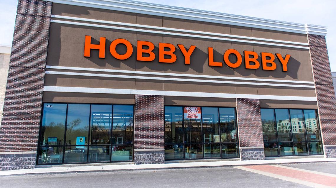 Fallen Roses Canvas Wall Decor. 