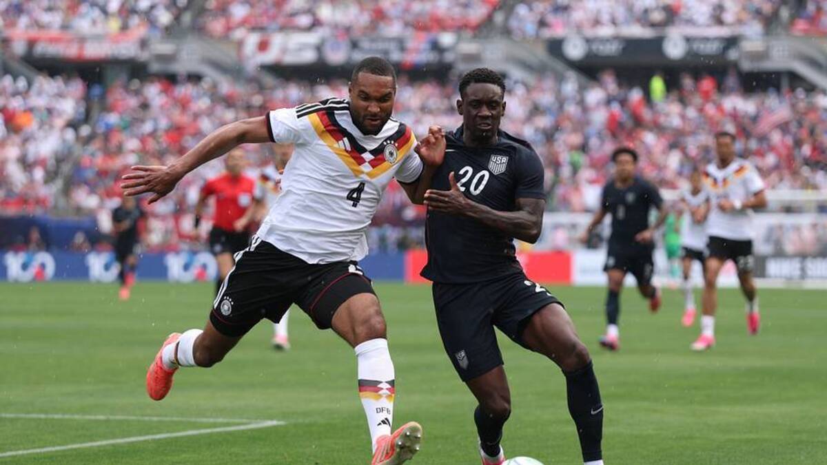  Folarin Balogun (right) struggled to find moments in the final third. | Jamie Squire/Getty Images 