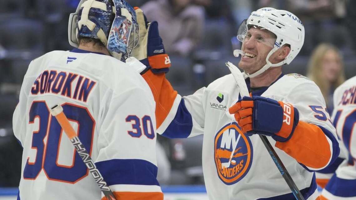 Islanders strive to build momentum vs. skidding Ducks