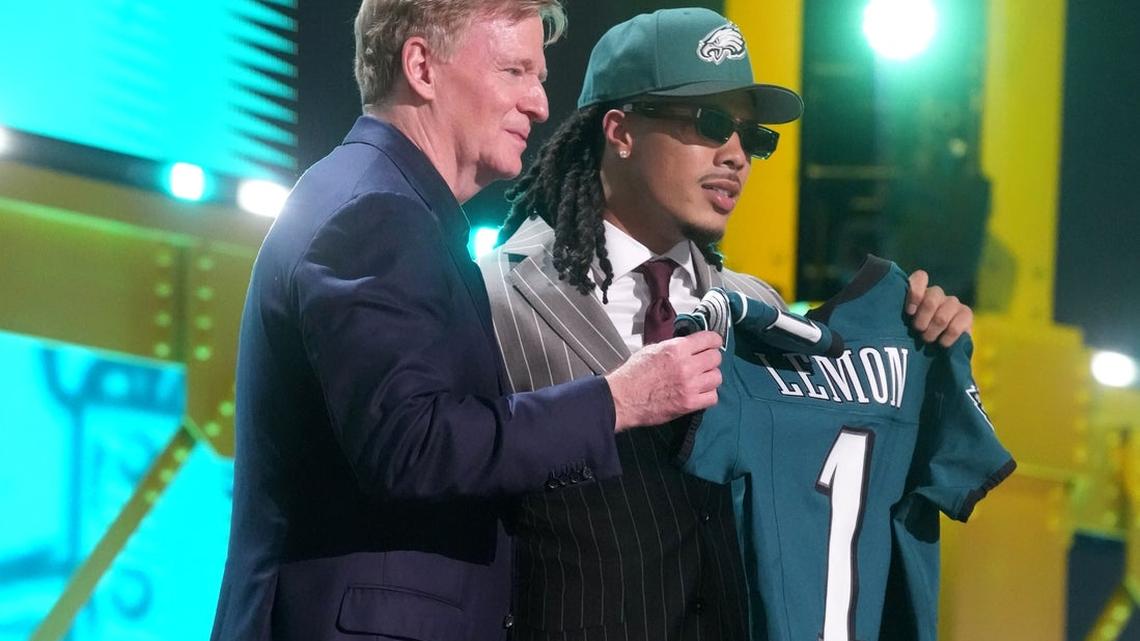Report: Eagles sign first-round WR Makai Lemon 