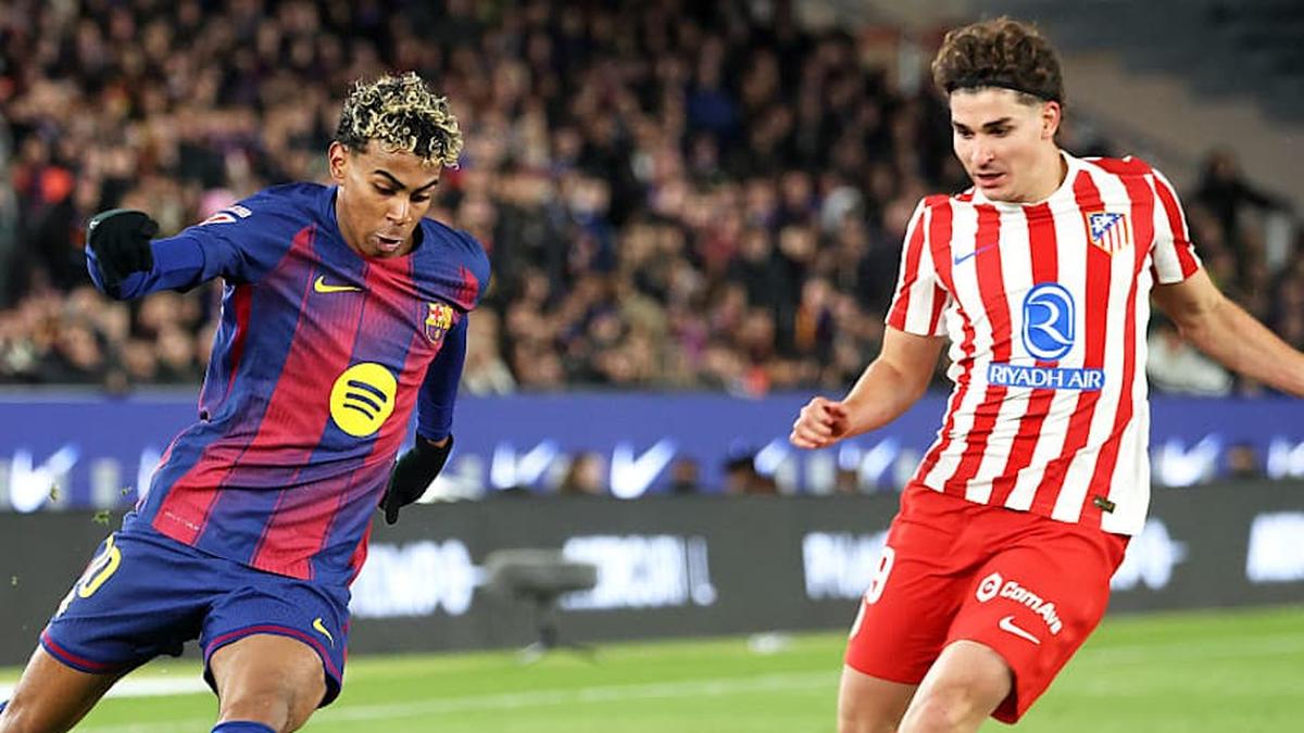 Julián Alvarez (right) and Lamine Yamal could form a fearsome partnership. | Joan Valls/Urbanandsport/NurPhoto/Getty Images 