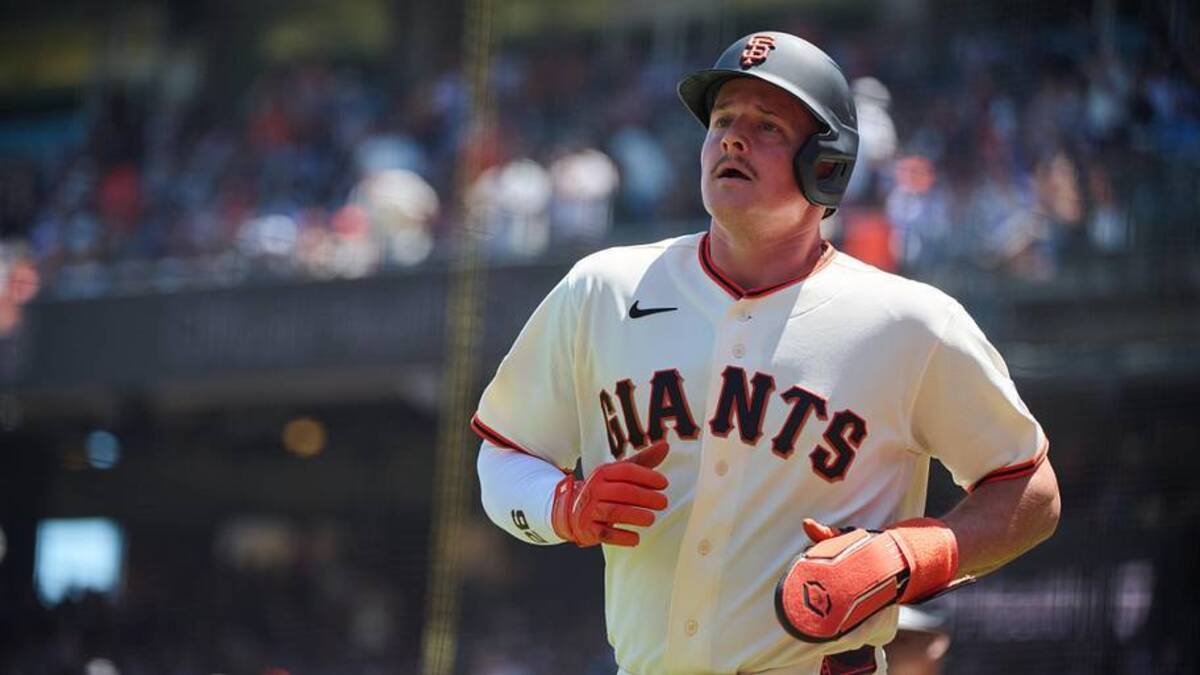  Matt Chapman is under contract with the Giants through the 2030 season. | Robert Edwards-Imagn Images 