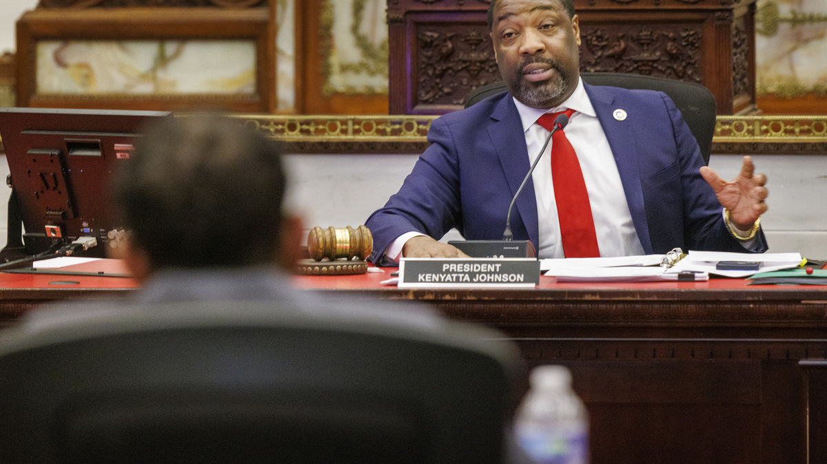Philadelphia City Council President Kenyatta Johnson during a hearing with board members of School District of Philadelphia on Tuesday, Feb. 17, 2026. (Alejandro A Alvarez/The Philadelphia Inquirer/TNS)
