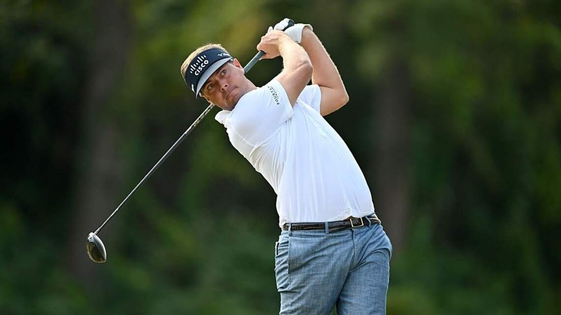 Keith Mitchell shares lead in PGA tourney after second-round 65