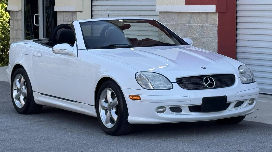 I Drove the Mercedes SLK That Sparked the Folding-Hardtop Craze 