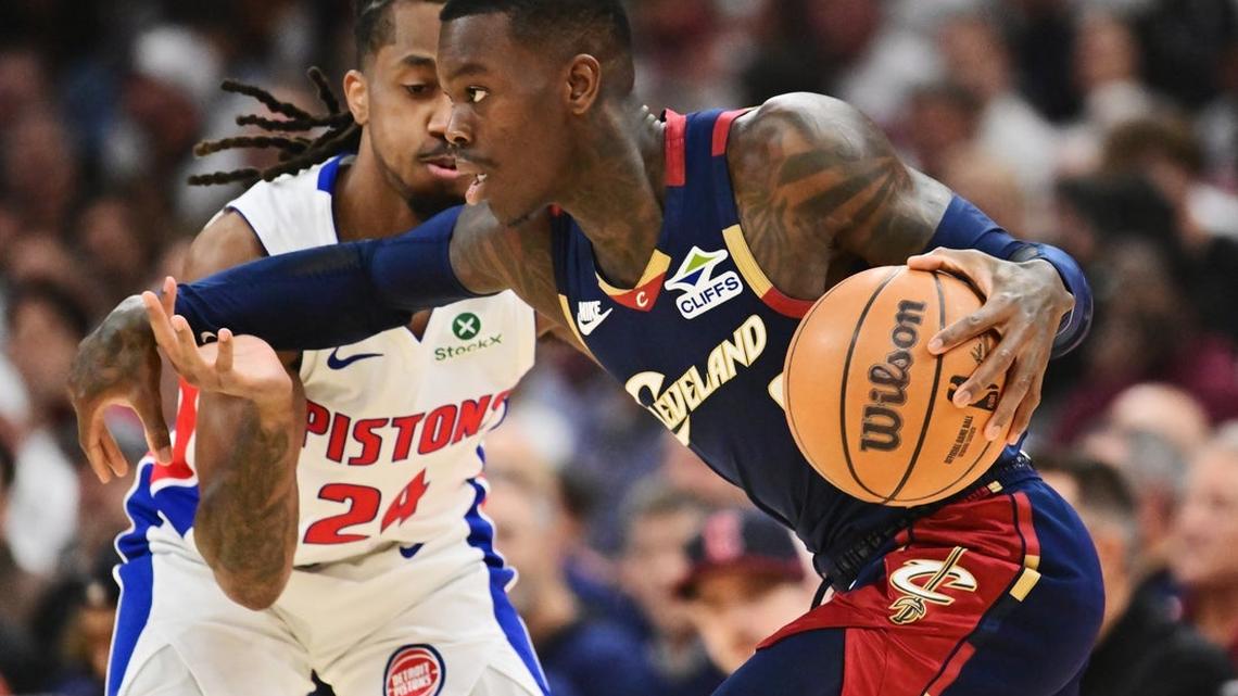 Donovan Mitchell's 39-point half lifts Cavs level with Pistons at 2-2 
