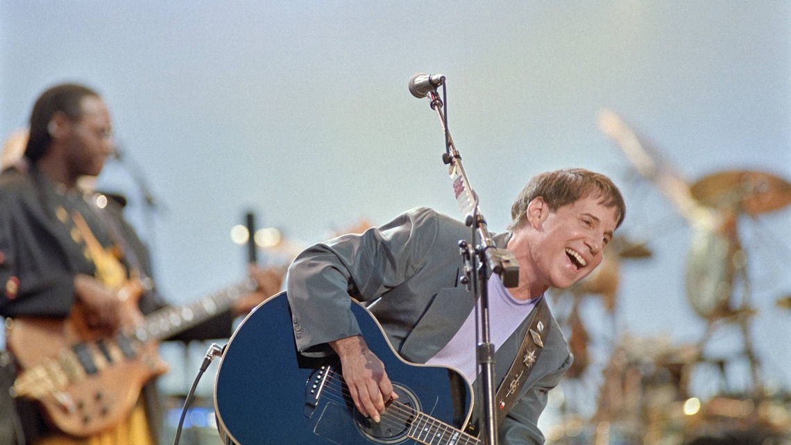 35 Years Ago Today: Iconic Singer Played Record-Setting Concert for 750,000 Fans 