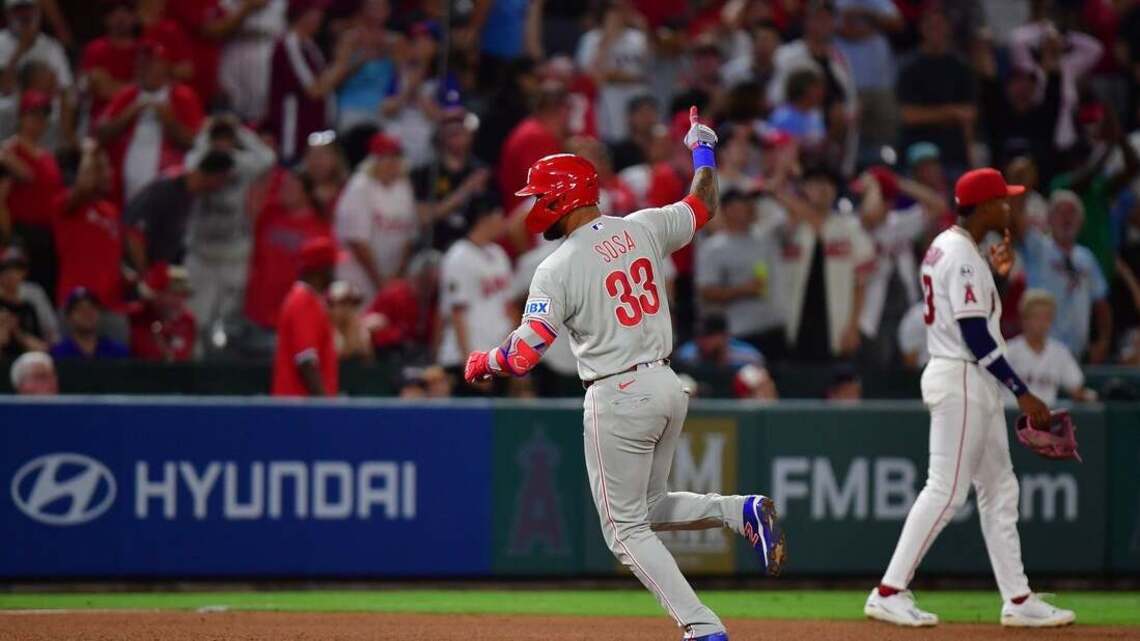 Edmundo Sosa's ninth-inning slam propels Phillies past Angels