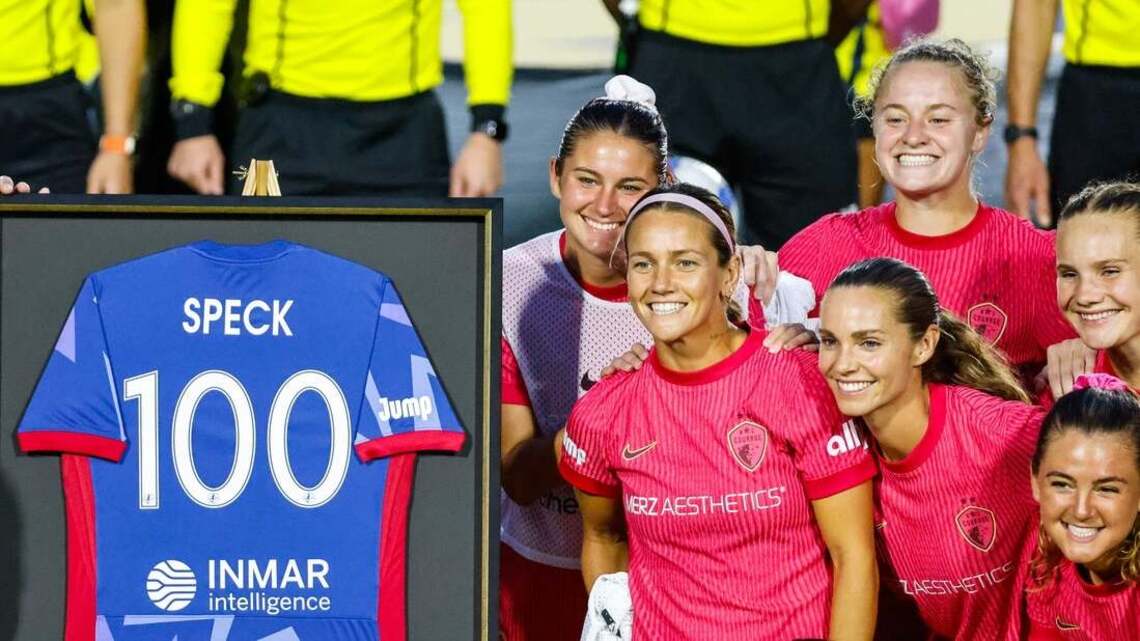 Gotham FC sign veteran Meredith Speck through end of season 