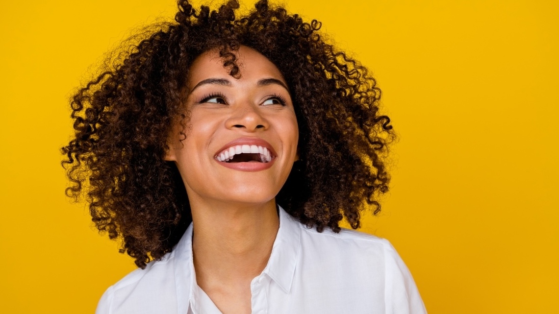 Brain Fog? A 4-Minute Laugh Break Boosts Your Focus Fast
