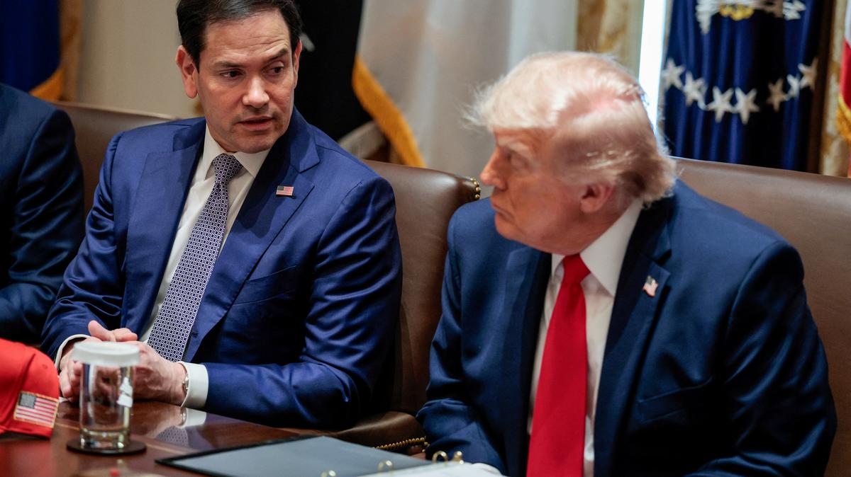 U.S. President Donald Trump and Secretary of State Marco Rubio attend a cabinet meeting in the Cabinet Room at the White House, in Washington, D.C., U.S., May 27, 2026. REUTERS/Evan Vucci