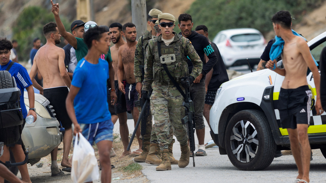 Spain's spy agency warned of plans to storm Ceuta before mass migrant crossing, documents show 